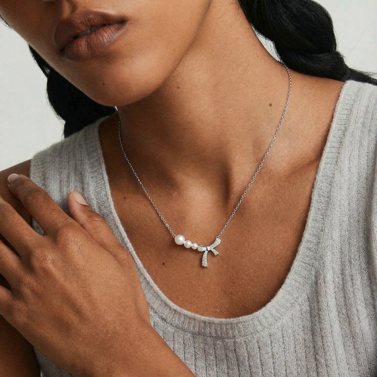 Pearl Bow Necklace | Ava Sterling
